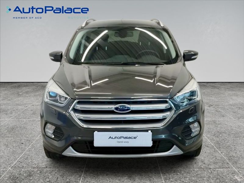 Ford Kuga 1,5 EcoBoost TITANIUM CZ - fotka 2 z 19