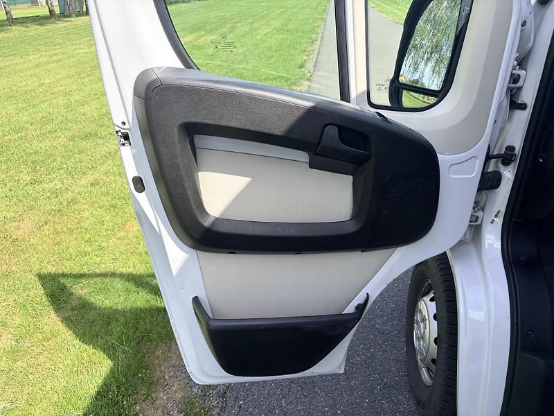 Fiat Ducato 2.3 JTD 103KW 9 MÍST REZERVACE - fotka 5 z 29