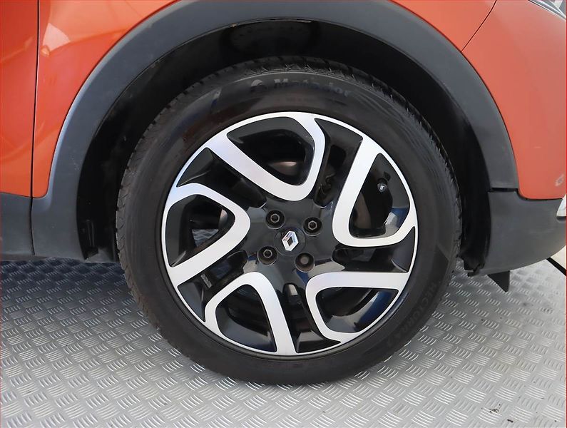 Renault Captur (2015) 1.2 TCe, Automat, Serv.kniha - fotka 15 z 18