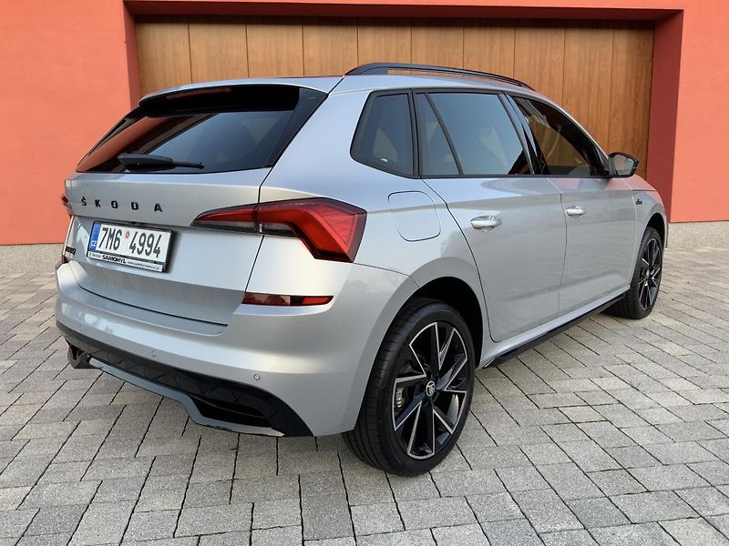 Škoda Kamiq MONTECARLO 1,5Tsi 7ST DSG/Auto - fotka 30 z 33