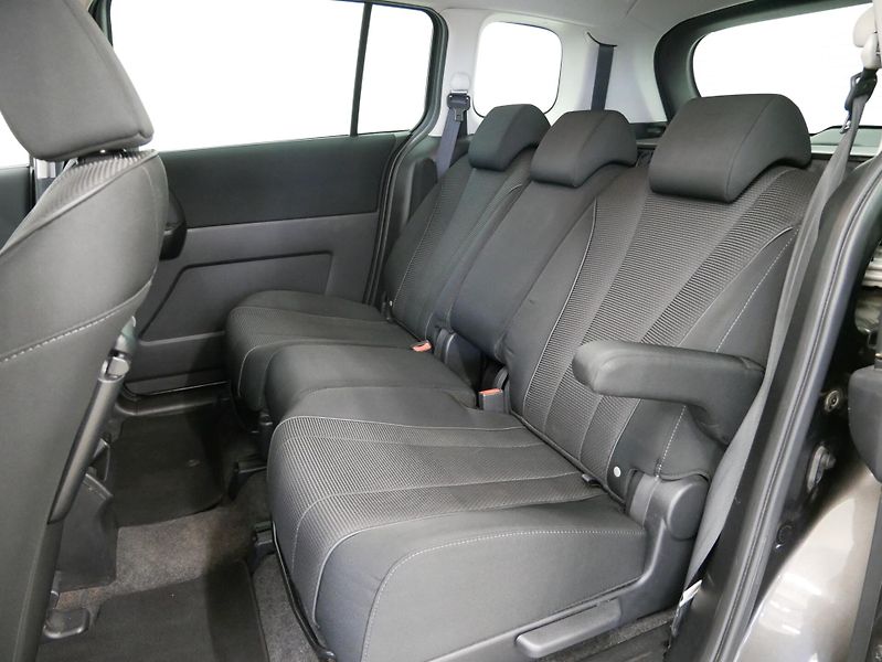 Mazda 5 - fotka 24 z 26