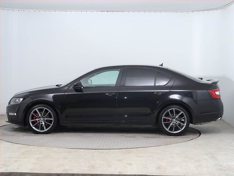 Škoda Octavia (2016) RS 2.0 TDI 4x4 DSG, 4X4 - fotka 3 z 16