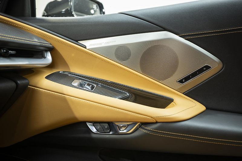 Chevrolet Corvette C8 Stingray Z51 Performance - fotka 15 z 23