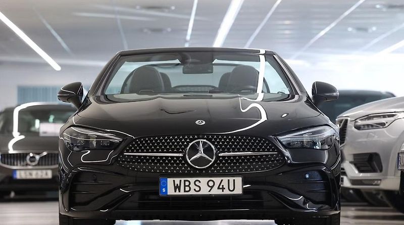 Mercedes-Benz CLE 300 4M AMG premium 360k HuD - fotka 4 z 22