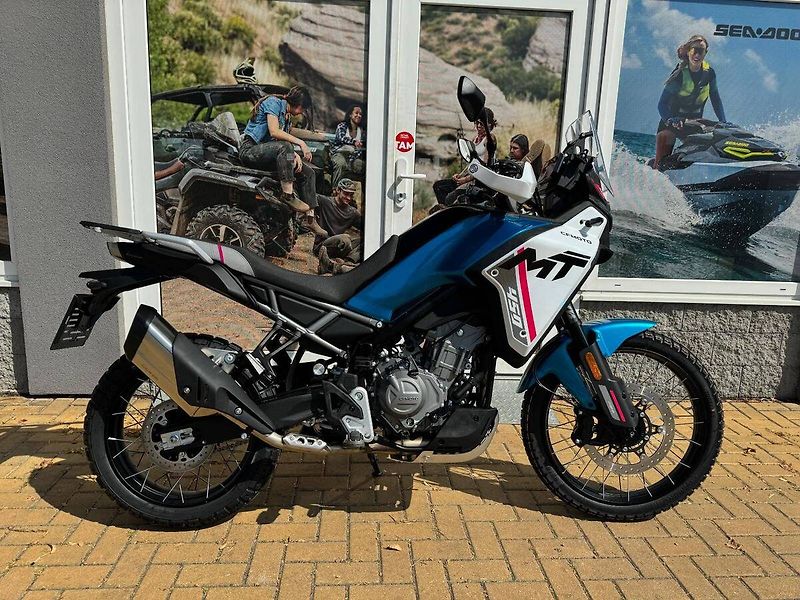 CFMOTO 450 MT-R (2026) - fotka 5 z 7