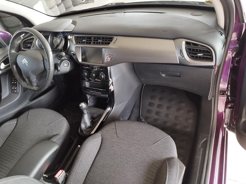 Citroën C3 (2016) 1,2I,60KW,KLIMA,LED,SERVISKA - fotka 15 z 26