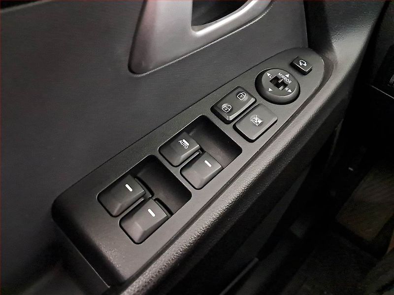 Kia Sportage (2013) 1.6 GDI, Tempomat - fotka 17 z 18