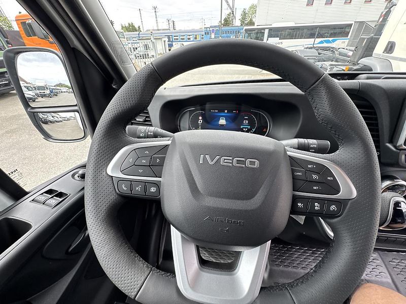 Iveco Daily (2026) 35S18 * 3.0*  DLOUHÁ KABINA-CZ - fotka 23 z 33