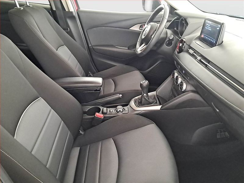Mazda CX-3 (2018) 2.0 Skyactiv-G, ČR,1.maj - fotka 9 z 19