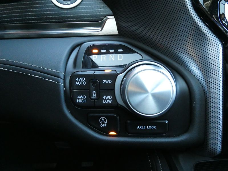 RAM 1500 5,7 HEMI LIMITED,1.maj.,DPH,ČR - fotka 48 z 60
