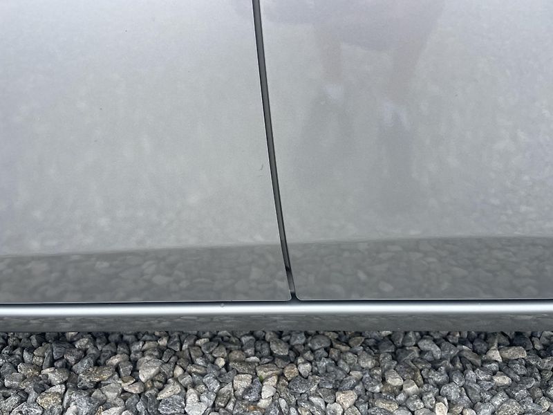 Toyota Auris 1.8i 16v HYBRID AUT SERVIS TOP - fotka 26 z 172