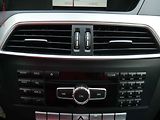 Mercedes-Benz Třídy C (2013) 1.6T, AT, bixen, AC - náhled 17
