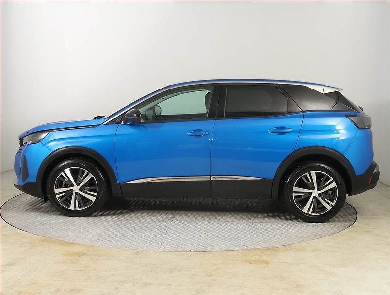 Peugeot 3008 (2022) Allure Pack 1.2 PureTech - fotka 3 z 22