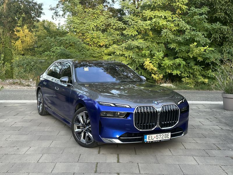 BMW Řada 7 (2024) 750e xdrive - fotografie inzerátu