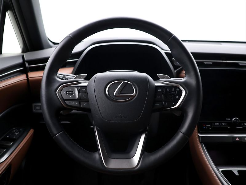 Lexus LBX 1,5 HEV Relax FWD 67kW CZ - fotka 20 z 39