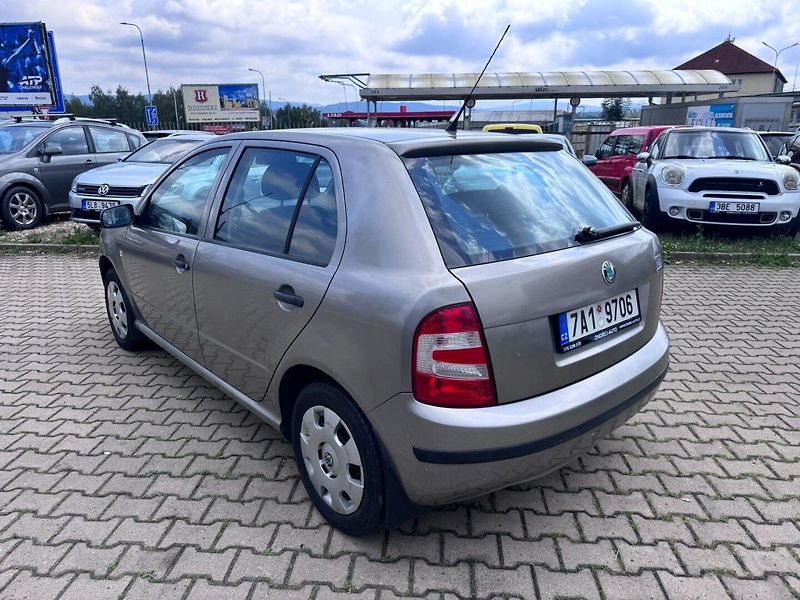 Škoda Fabia (2007) 1,2 HTP 40 KW STK SK - fotka 3 z 49