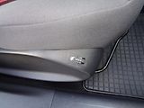Peugeot 2008 1.6 BlueHDI ACTIVE 73 kW - náhled 19