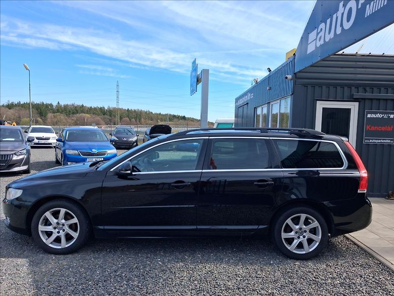 Volvo V70 2,0 133KW,servis,vada turba - fotka 4 z 14