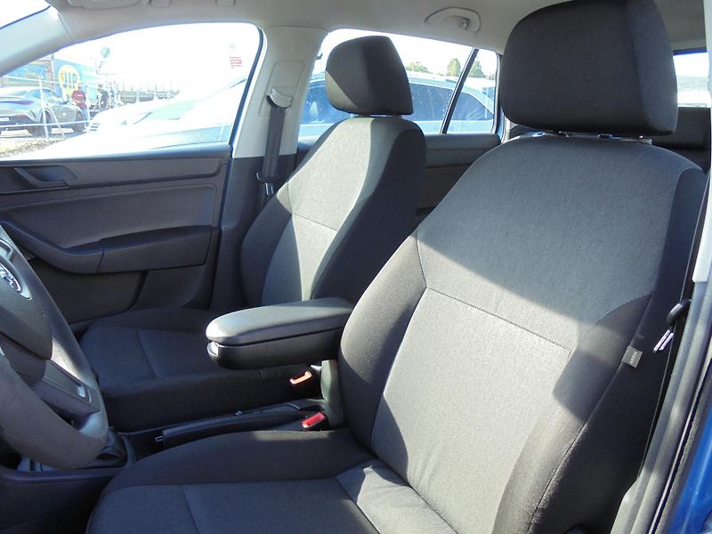 Škoda Rapid (2014) 1.2 TSI- KLIMA- ALU- SERVISKA - fotka 10 z 11