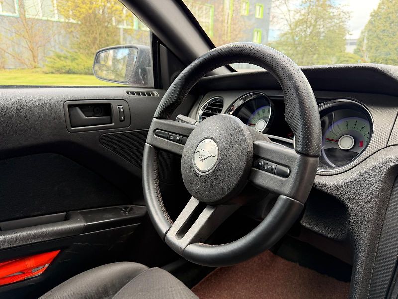 Ford Mustang 3,7i V6 - fotka 18 z 22