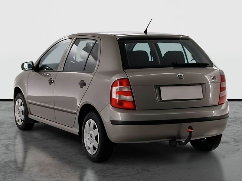 Škoda Fabia (2006) 1.2, Serv.kniha, po STK, Tažné - fotka 4 z 14