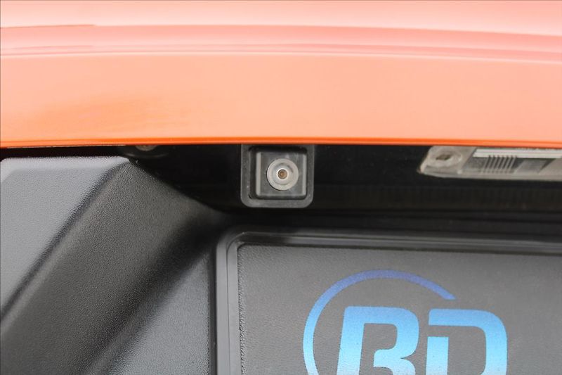 Kia Sportage 2,0 CVVT  ČR,4x4,AUTOMAT - fotka 26 z 31