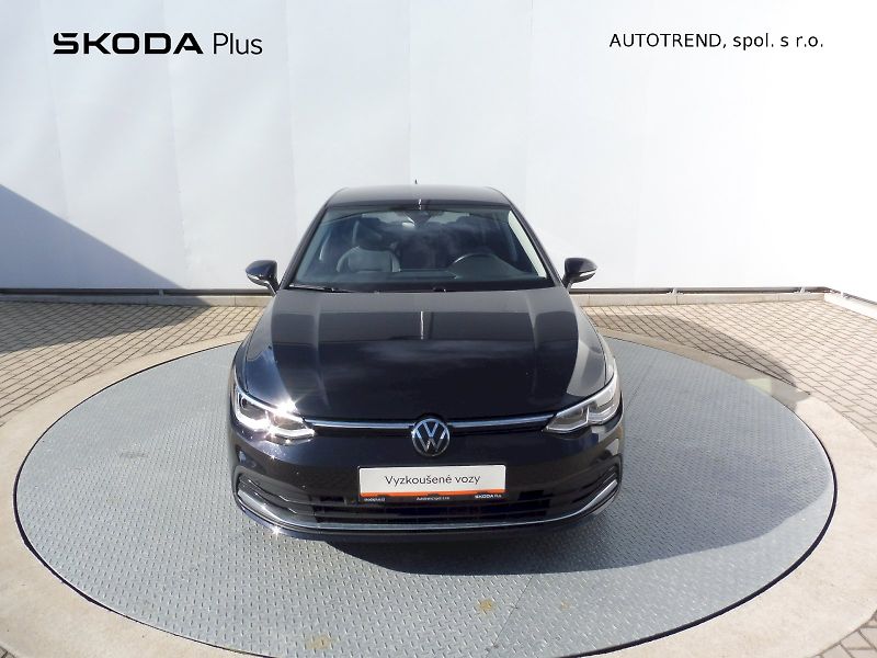 Volkswagen Golf (2024) Style 1,5 TSI 96kW - fotka 4 z 26