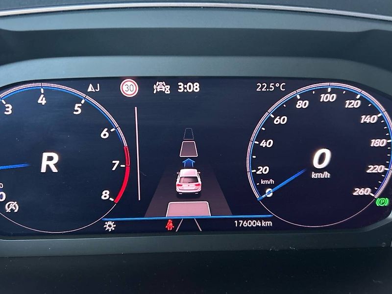 Volkswagen Tiguan (2021) 1.5 TSI 7DSG R-Line - fotka 20 z 35