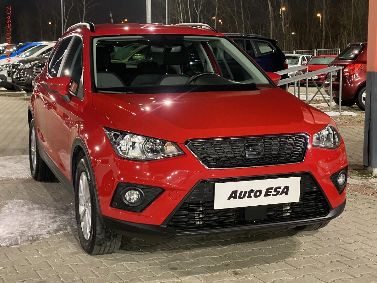 Seat Arona 1.0TGi, Style, kamera, +kola