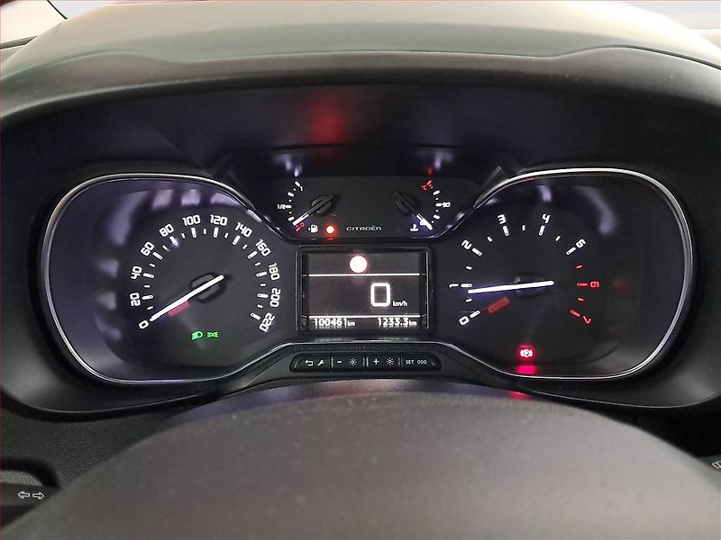 Citroën Berlingo (2019) Feel 1.5 BlueHDi, 5Míst, ČR - fotka 11 z 18