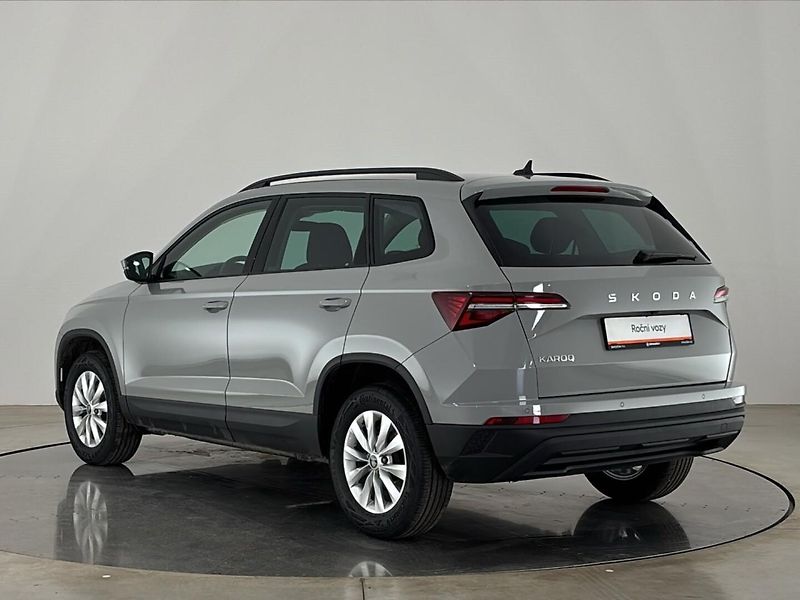 Škoda Karoq Selection DSG - fotka 15 z 29