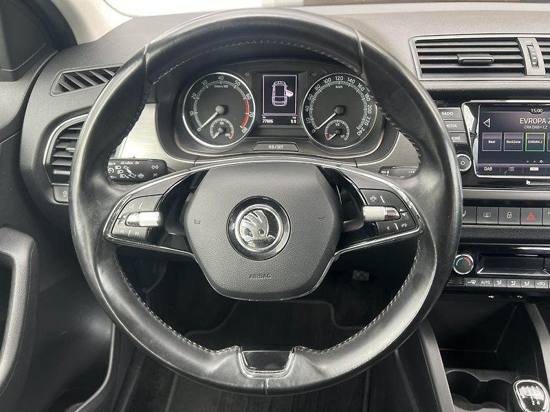 Škoda Fabia (2021) 1.0 TSI 70KW STYLE ČR 1MAJITEL - fotka 12 z 18