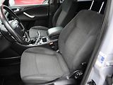 Ford Galaxy (2011) 2.0 TDCi, AC, temp - náhled 9