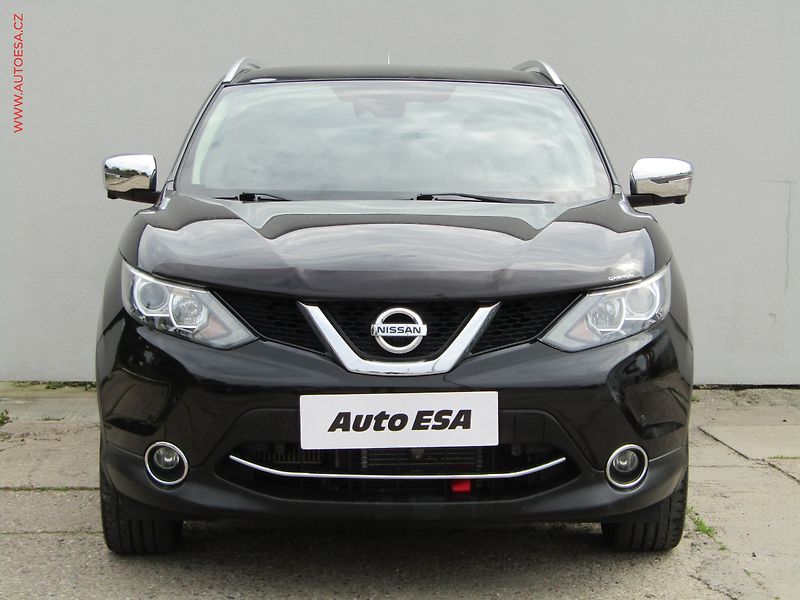 Nissan Qashqai (2014) 1.2 DiG-T, ČR, AT, navi - fotka 2 z 24