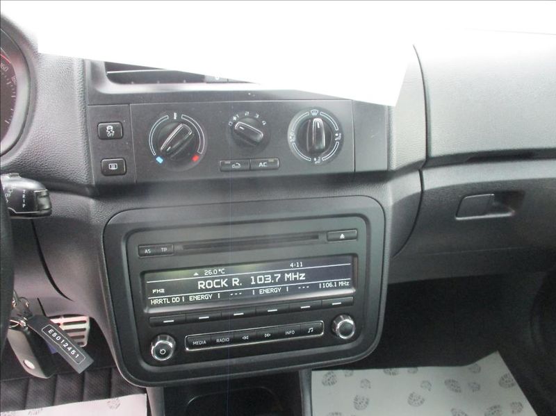 Škoda Roomster 1,2 TSi, Scout,DSG,klima,s.kn, - fotka 15 z 41