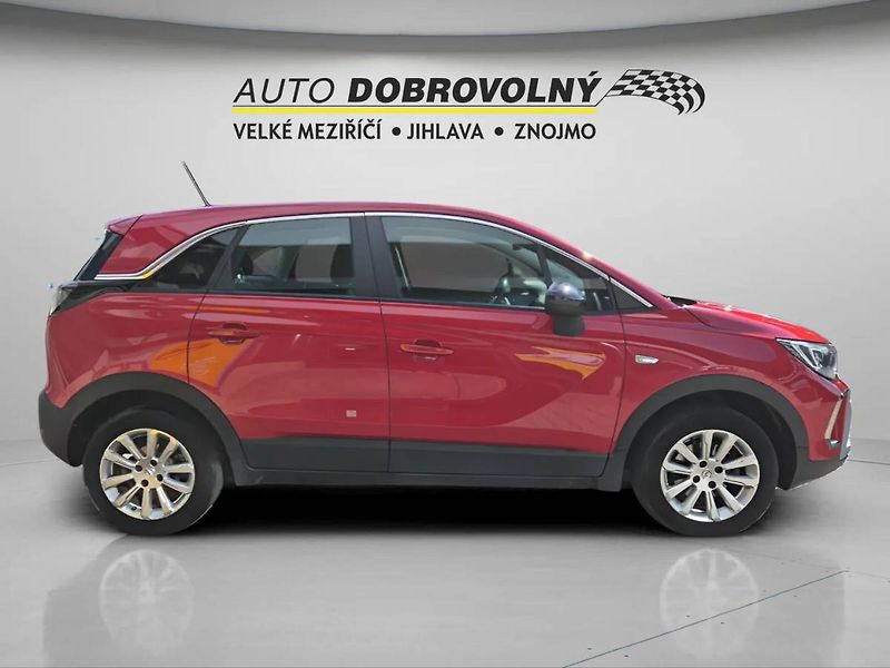 Opel Crossland Elegance F 12 XHT (96kW / 130H - fotka 9 z 37
