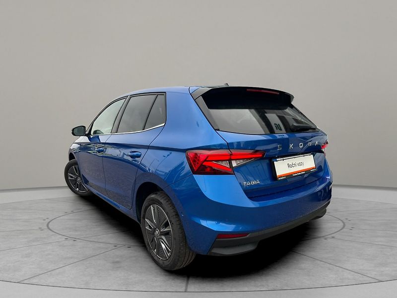 Škoda Fabia Selection 1,0 TSI 85KW - fotka 7 z 27