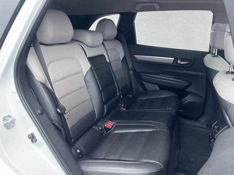 Renault Koleos (2017) INITIALE PARIS 2,0dCi 175k AWD - fotka 10 z 23