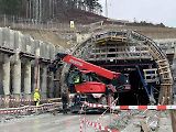 Proražení tunelu Homole na D35.