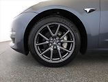 Tesla Model 3 (2019) Long Range 4WD 78kWh, SoH 85% - náhled 19