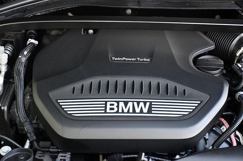 BMW Řada 2 218d TAŽNÉ HUD ČR 1M - fotka 41 z 41