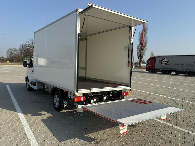 Renault Master (2026) SKŘÍŇ S ČELEM AUTOMAT 170k - fotka 17 z 44