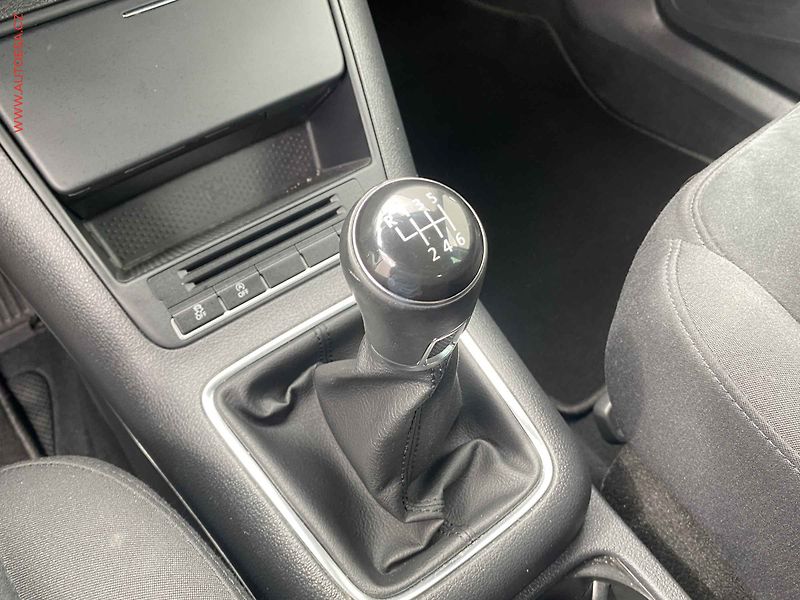 Volkswagen Tiguan (2013) 2.0TDi, Sport&Style, TZ - fotka 16 z 16