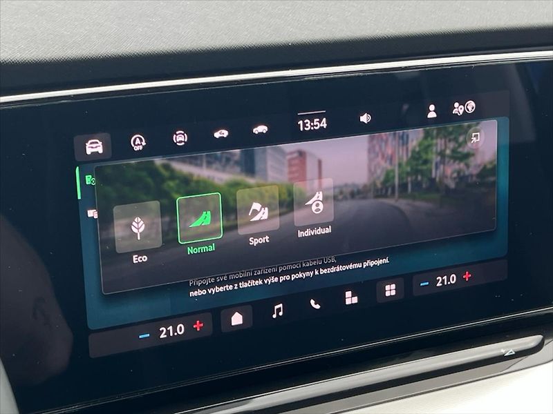 Škoda Octavia 1,5 TSi 85 kW SELECTION  IV. - fotka 23 z 26
