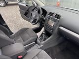 Volkswagen Golf 1.6TDi 105PS  6 HIGHLINE TOP!! - náhled 149