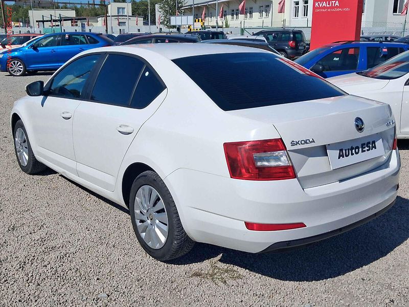 Škoda Octavia (2014) 1.6 TDi, STK8/28 - fotka 6 z 18