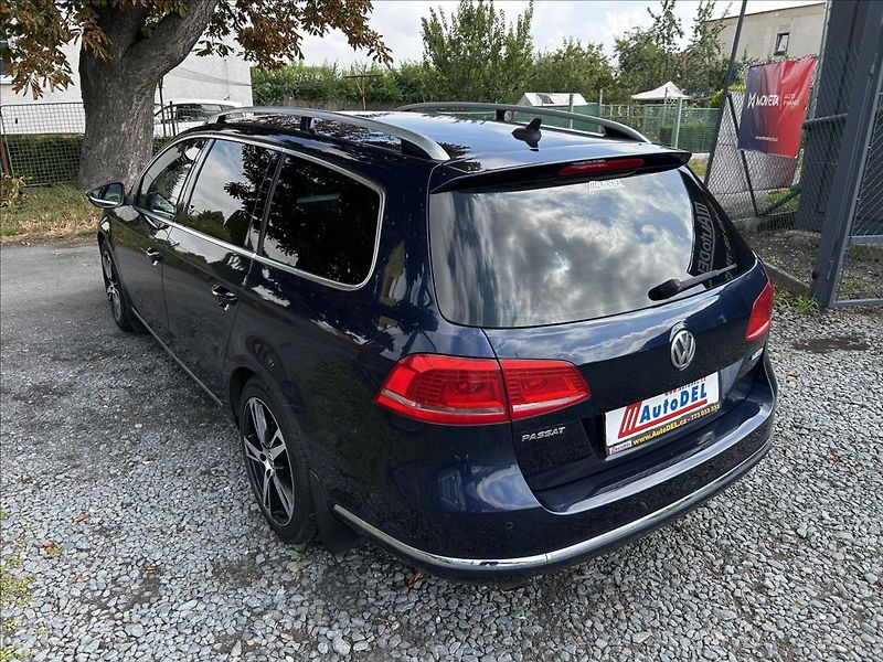 Volkswagen Passat 2,0 TDi 125kW DSG 4x4  Tažné - fotka 3 z 50