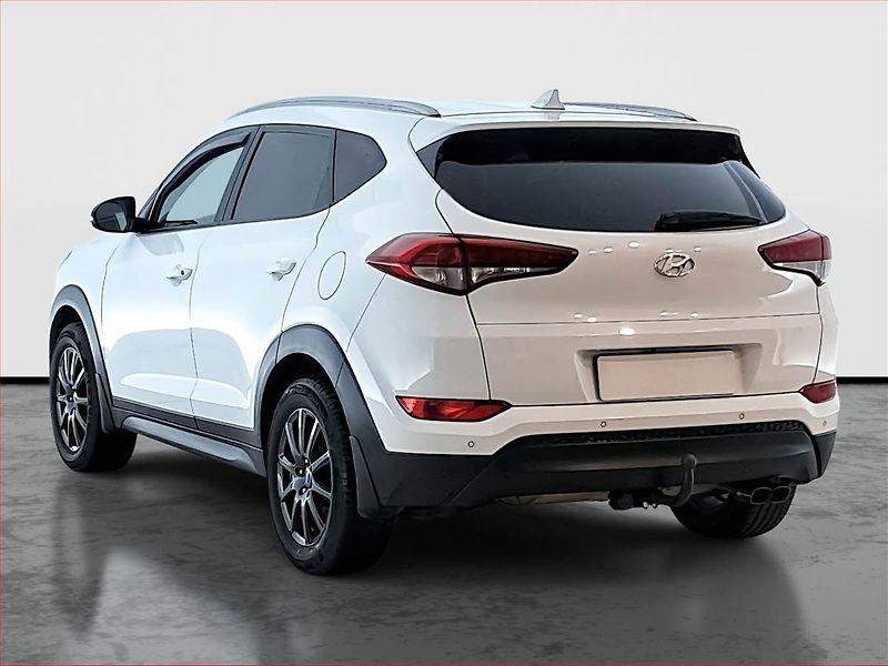 Hyundai Tucson (2016) 1.7 CRDi, Navi, Tempomat - fotka 4 z 21