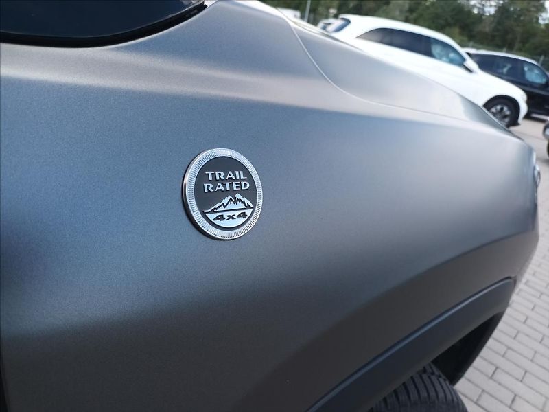 Jeep Compass 1,3 PHEV 132kW,TRAIL HAWK - fotka 42 z 50