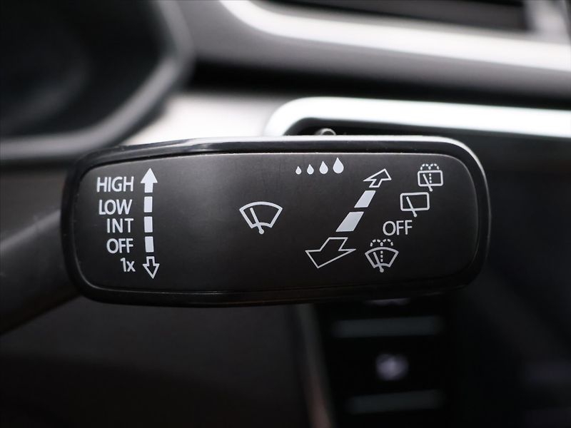 Škoda Superb 2,0 TDI 110 kW Style DSG - fotka 23 z 41